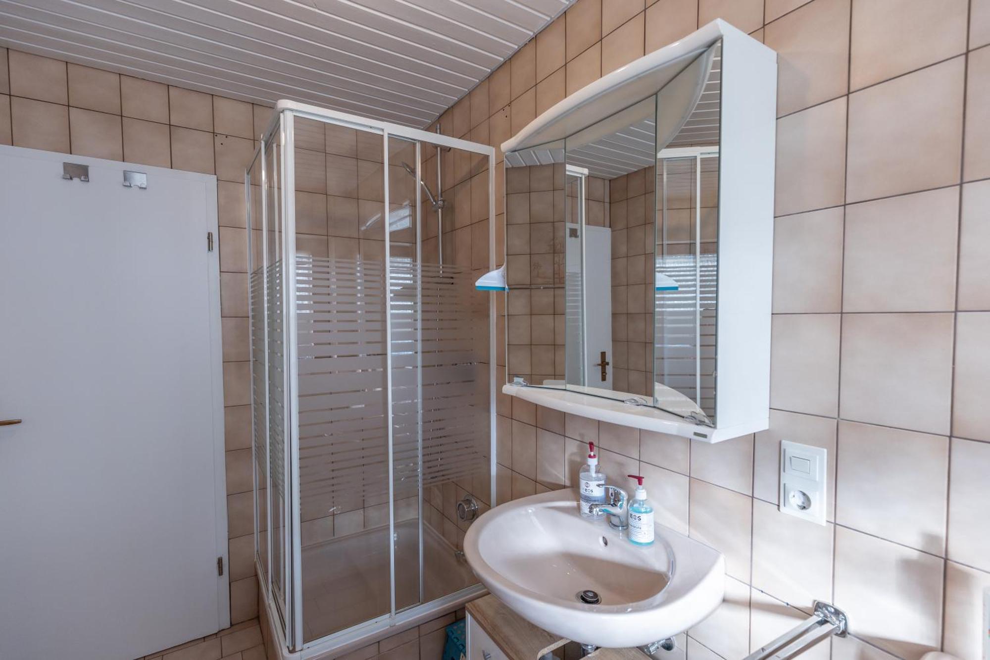 Elw, Sep. Eingang, Ueberdachte Terrasse, Naehe Backnang Apartment Althutte Bagian luar foto